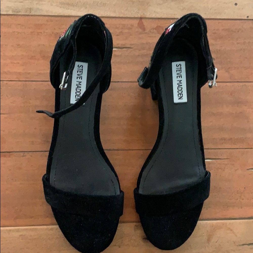 New Steve Madden Velvet Flower Black Sandals